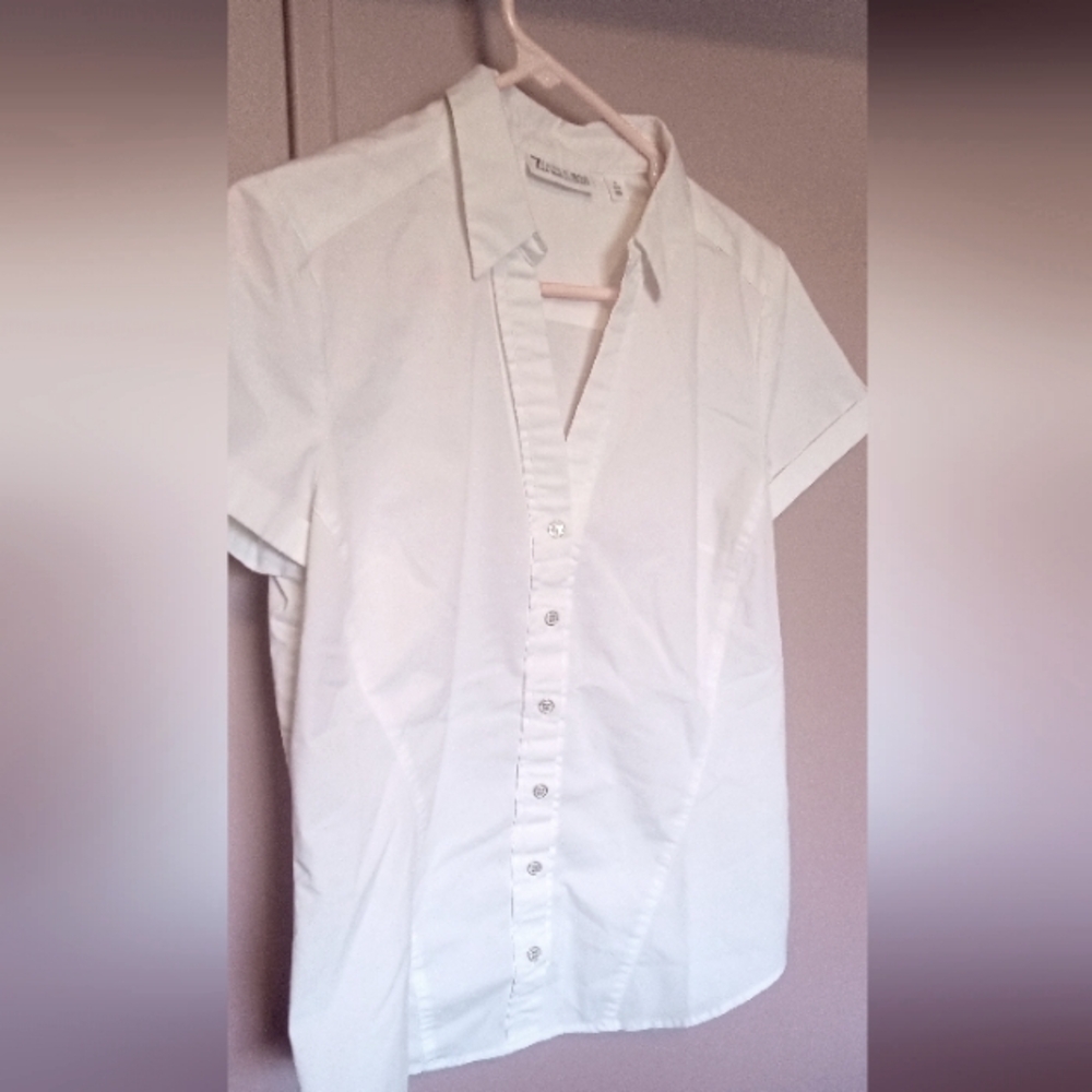 White Short Sleeve Shirt By 7th Ave .New York And Co.